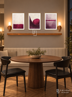 FREMAT SH-ABS25-WOD shelf set, three 30 x 40 cm artworks with 2 cm white mats, honey wood shelf and two upward sensor lamps. Night elegant greige dining room, mushroom wall, ivory banquette, walnut circular table, black chairs, warm parquet, side window right.