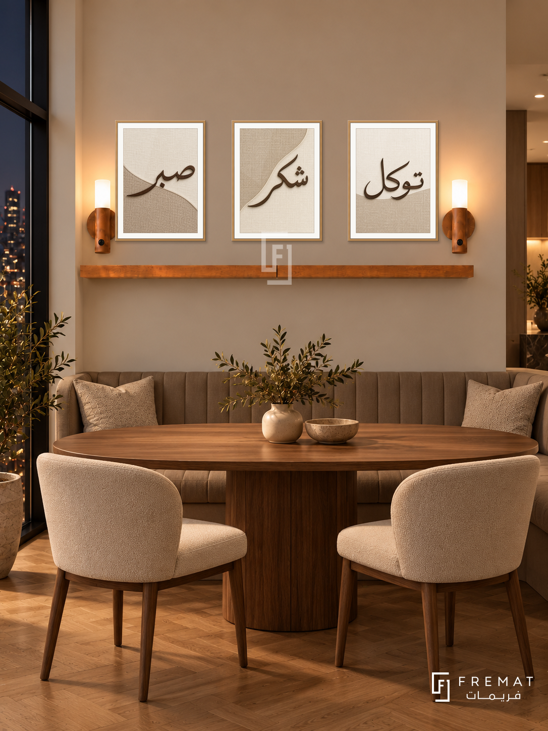 FREMAT Linen Devotion shelf set with three 30 x 40 cm frames, 2 cm white borders, honey wood shelf and two warm sensor lamps. Night modern ivory dining nook, sand wall, taupe banquette, warm walnut oval table, cream chairs, parquet, night window left.